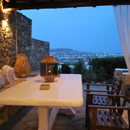 Blue Island Maisonette With Sharing Pool *