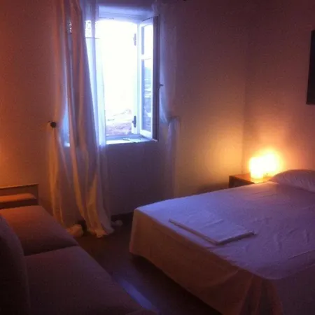 Blue Island Maisonette With Sharing Pool Holiday home