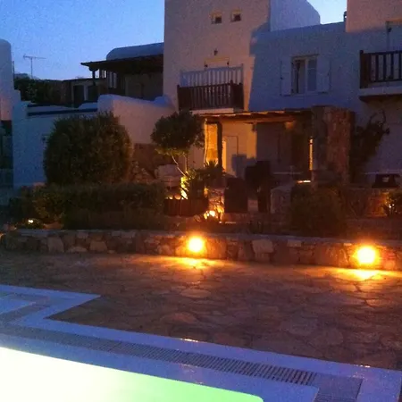 Blue Island Maisonette With Sharing Pool Holiday home